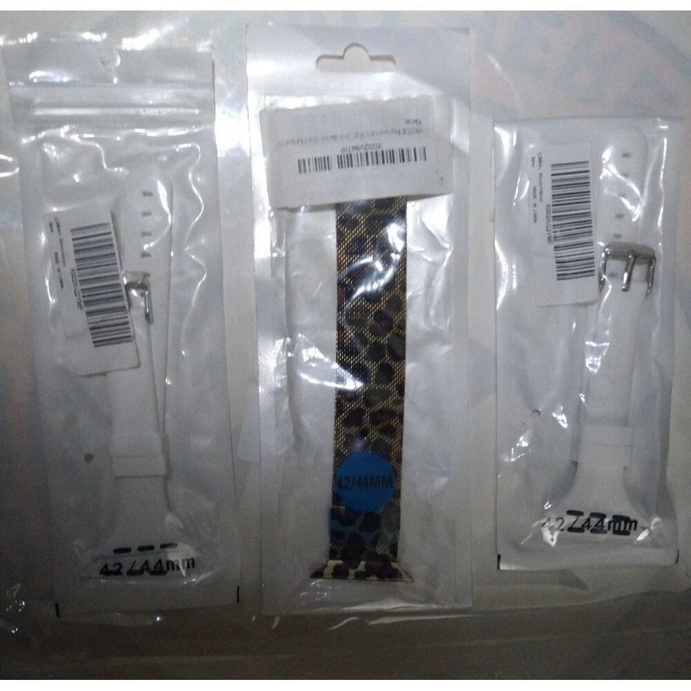 3 Replacement Watch Bands(42/44mm)nib)
